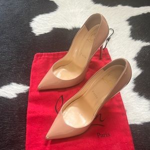 Christian Louboutin - Kate pumps